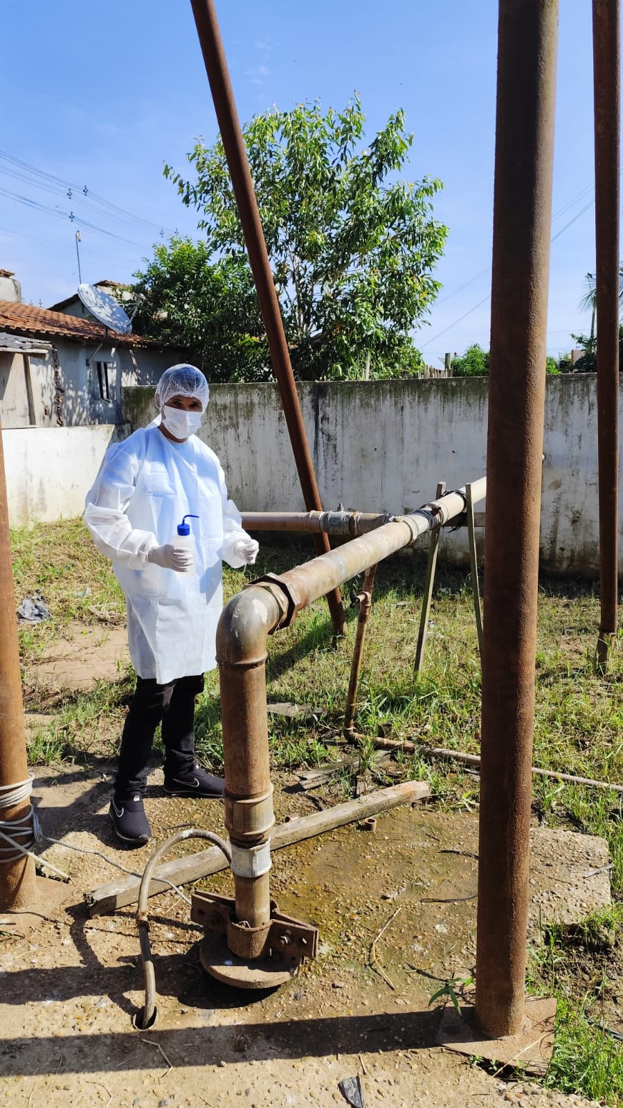 SAAE realiza coleta para análise da qualidade da água do PT 37 - Bairro Colônia Ventura.